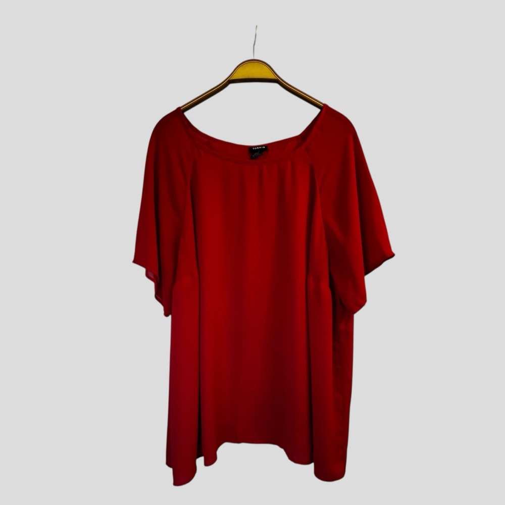 Torrid Women’s Red Blouse Flowy Lightweight Pullover Short Bell Sleeves Size 3X